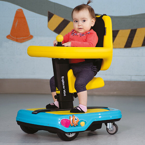 Kinderrehamittel Explorer Mini_FiNiFuchs Permobil Kinderrollstuhl