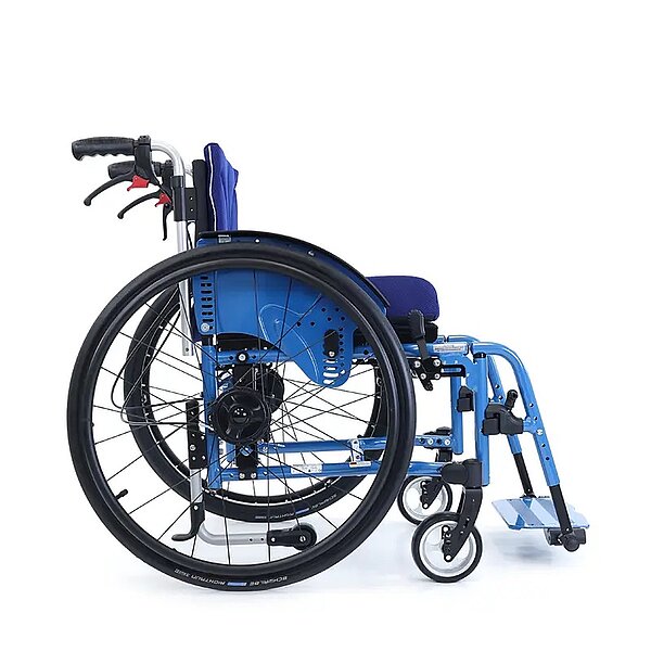 Aktivrollstuhl-VectorBSA-2045779-capriblau-02.jpeg
