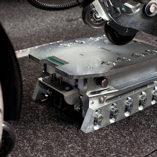 PARAVAN Dockingstation-Fahrzeugumbau-FiNiFuchs