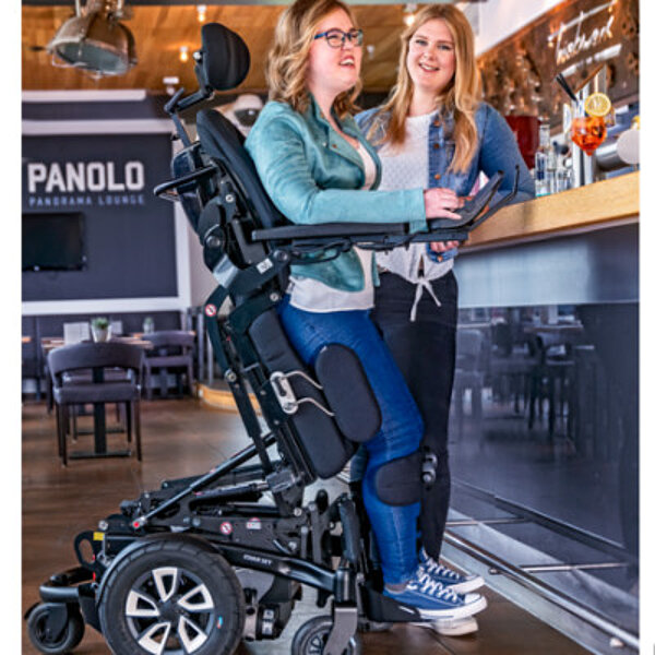 ichair_Elektrotollstuhl Kinder Behinderung FiNiFuchs