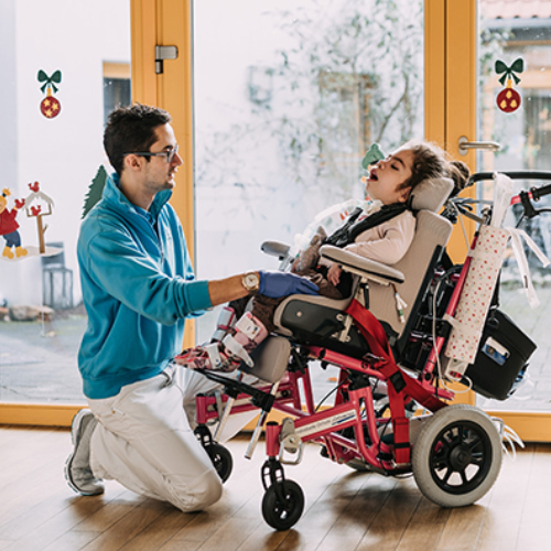 Therapeutische Hilfen-Rollstihl-Kinderrollstuhl-FiNiFuchs-Lettermann Therapeutische Hilfen-Rollstihl-Kinderrollstuhl-FiNiFuchs-Lettermann