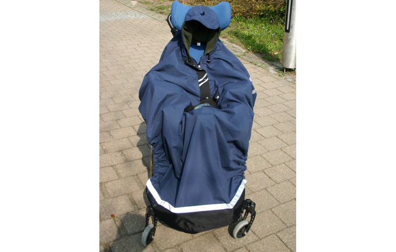 Renato Rulatex Schalenrollstuhl Rollstuhl Cape Renato Rulatex Schalenrollstuhl Rollstuhl Cape